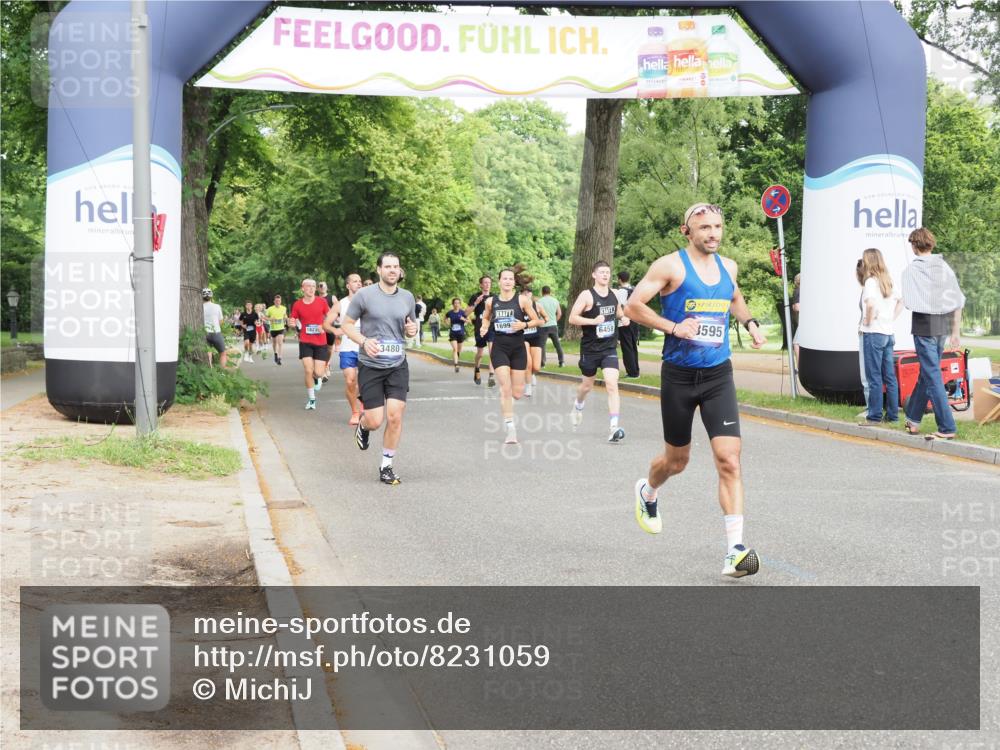 29.06.2025 - hella hamburg halbmarathon MichiJ http://msf.ph/oto/8231059 29.06.2025 10:26:33 Zwischen KM18-KM19 1505, 3480, 6458, 12739, 13595, 13900, 15303, 16698, 16992 meine-sportfotos.de
