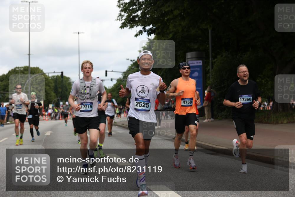 29.06.2025 - hella hamburg halbmarathon Yannick Fuchs http://msf.ph/oto/8231119 29.06.2025 10:34:03 20KM 1343, 2044, 2525, 2546, 2563, 2972, 3282, 4565, 4759, 5752, 6037, 6687, 7981, 8319, 8925, 9265, 9540, 11284, 11305, 12335, 12372, 13479, 13514, 13729, 14204, 14272, 14311, 14359, 15013, 15094, 15336, 15435, 15556, 15744, 16656, 16820, 17005, 17215, 17360, 17425, 17668, 18149, 18154, 18285, 18547, 18803 meine-sportfotos.de