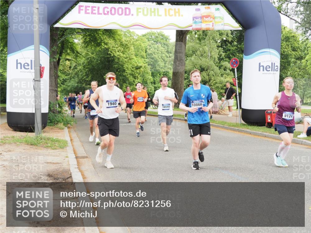 29.06.2025 - hella hamburg halbmarathon MichiJ http://msf.ph/oto/8231256 29.06.2025 10:49:37 Zwischen KM18-KM19 1114, 1940, 4511, 4859, 7869, 9124, 9297, 10866, 12662, 13551, 15550, 16371, 16420, 16540 meine-sportfotos.de