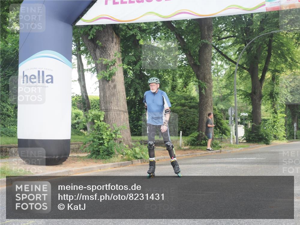 29.06.2025 - hella hamburg halbmarathon KatJ http://msf.ph/oto/8231431 29.06.2025 09:42:23 Zwischen KM18-KM19  meine-sportfotos.de