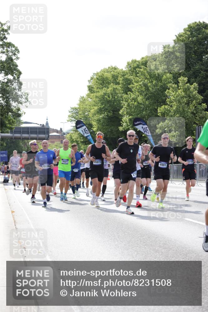 29.06.2025 - hella hamburg halbmarathon Jannik Wohlers http://msf.ph/oto/8231508 29.06.2025 09:52:28 Lombardsbrücke 1070, 1163, 1176, 1415, 1613, 1782, 2189, 2213, 2233, 2788, 2970, 3021, 3098, 3109, 3124, 3917, 3928, 4080, 4277, 4497, 4691, 4933, 4981, 5007, 5476, 5477, 5682, 6716, 7005, 7093, 7191, 7325, 7451, 7599, 7843, 8467, 8704, 8722, 9081, 9213, 9232, 9374, 9538, 10000, 10208, 10211, 10251, 10750, 10969, 11346, 11778, 12372, 12534, 12579, 12588, 12783, 13687, 13709, 13714, 14661, 14690, 14849, 15126, 15133, 15280, 15301, 15356, 15362, 15894, 16414 meine-sportfotos.de