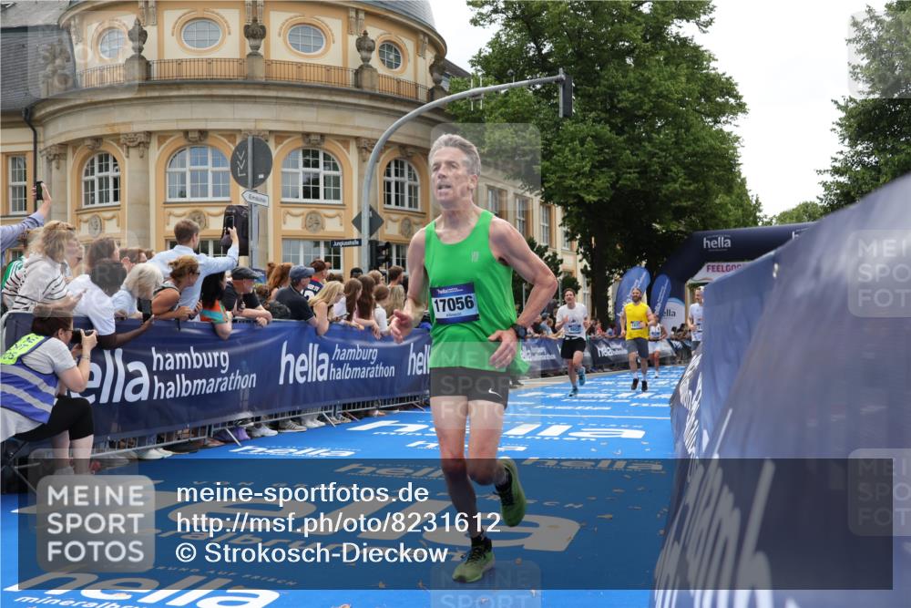 29.06.2025 - hella hamburg halbmarathon Strokosch-Dieckow http://msf.ph/oto/8231612 29.06.2025 10:33:27 Ziel 4602, 8312, 8956, 15326, 16931, 17056, 17489, 18731, 18854 meine-sportfotos.de