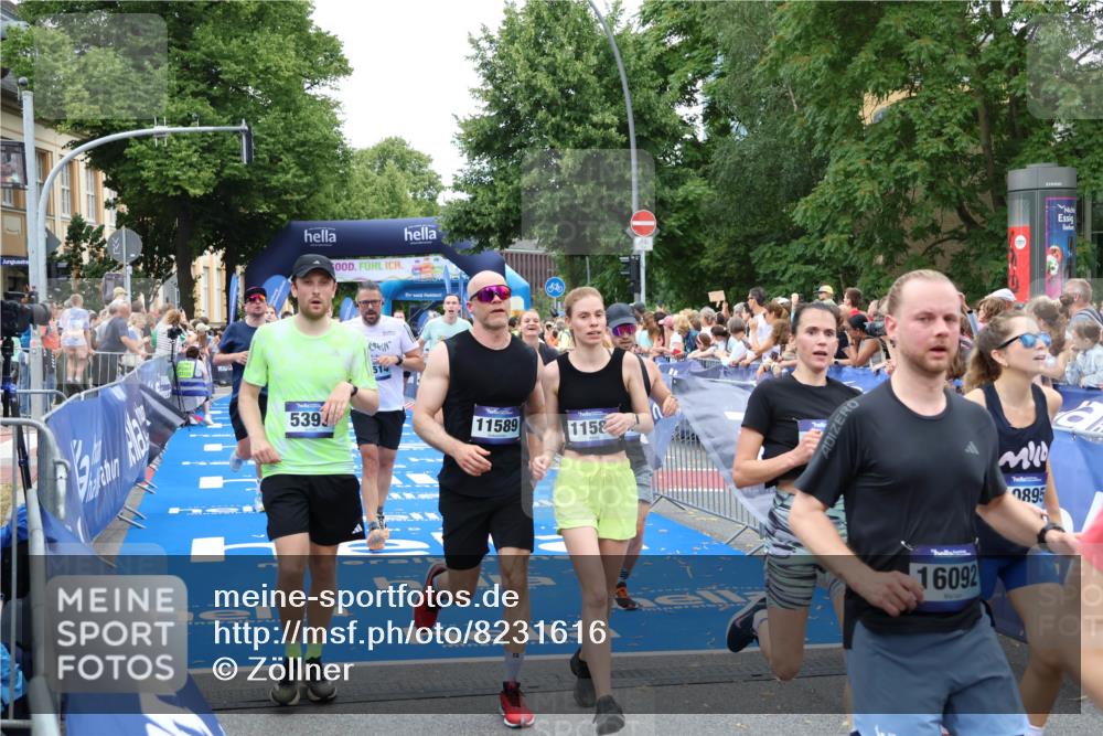 29.06.2025 - hella hamburg halbmarathon Zöllner http://msf.ph/oto/8231616 29.06.2025 10:53:49 Ziel 1422, 2082, 2518, 5399, 5607, 6260, 6877, 7177, 8285, 8335, 9922, 10529, 10895, 11588, 11589, 14702, 14818, 15441, 15502, 17482, 17740, 18249, 18487, 18514, 18759 meine-sportfotos.de