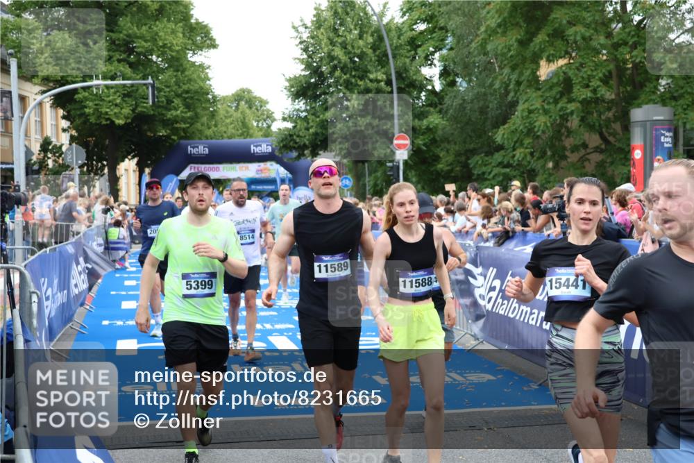 29.06.2025 - hella hamburg halbmarathon Zöllner http://msf.ph/oto/8231665 29.06.2025 10:53:49 Ziel 1422, 2082, 2518, 5399, 5607, 6260, 6877, 7177, 8285, 8335, 9922, 10529, 10895, 11588, 11589, 14702, 14818, 15441, 15502, 17482, 17740, 18249, 18487, 18514, 18759 meine-sportfotos.de