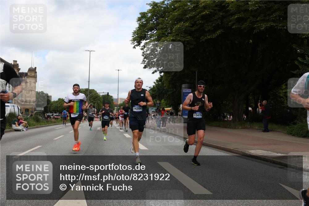 29.06.2025 - hella hamburg halbmarathon Yannick Fuchs http://msf.ph/oto/8231922 29.06.2025 10:34:08 20KM 1343, 2044, 2525, 2546, 2563, 2972, 3547, 4398, 4565, 4759, 5752, 7981, 8319, 8346, 8925, 9116, 9265, 9540, 11284, 11305, 11806, 12046, 12091, 12335, 12372, 13190, 13479, 13514, 14204, 14272, 14311, 14359, 15013, 15094, 15336, 15435, 15556, 15744, 17005, 17215, 17360, 17425, 17668, 17792, 17916, 18149, 18154, 18285, 18803 meine-sportfotos.de