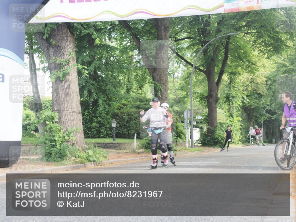 29.06.2025 - hella hamburg halbmarathon KatJ http://msf.ph/oto/8231967 29.06.2025 09:42:33 Zwischen KM18-KM19  meine-sportfotos.de