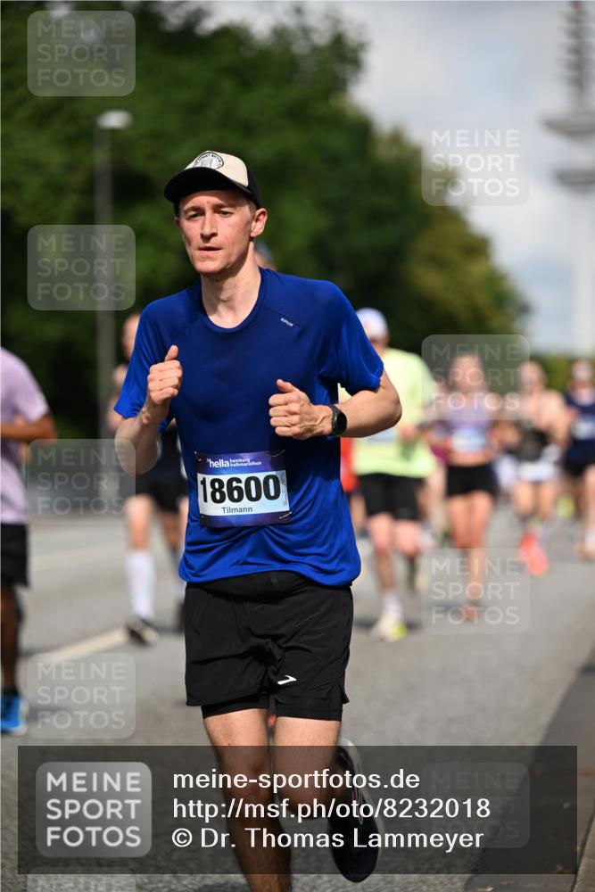 29.06.2025 - hella hamburg halbmarathon Dr. Thomas Lammeyer http://msf.ph/oto/8232018 29.06.2025 09:50:25 Kennedybrücke 1002, 1053, 1396, 1407, 1411, 1577, 1910, 1959, 2563, 2836, 2851, 3790, 3935, 4740, 5193, 6032, 6305, 6473, 7080, 7466, 7622, 7831, 7867, 7972, 8323, 9376, 9508, 10477, 10771, 11055, 11370 meine-sportfotos.de