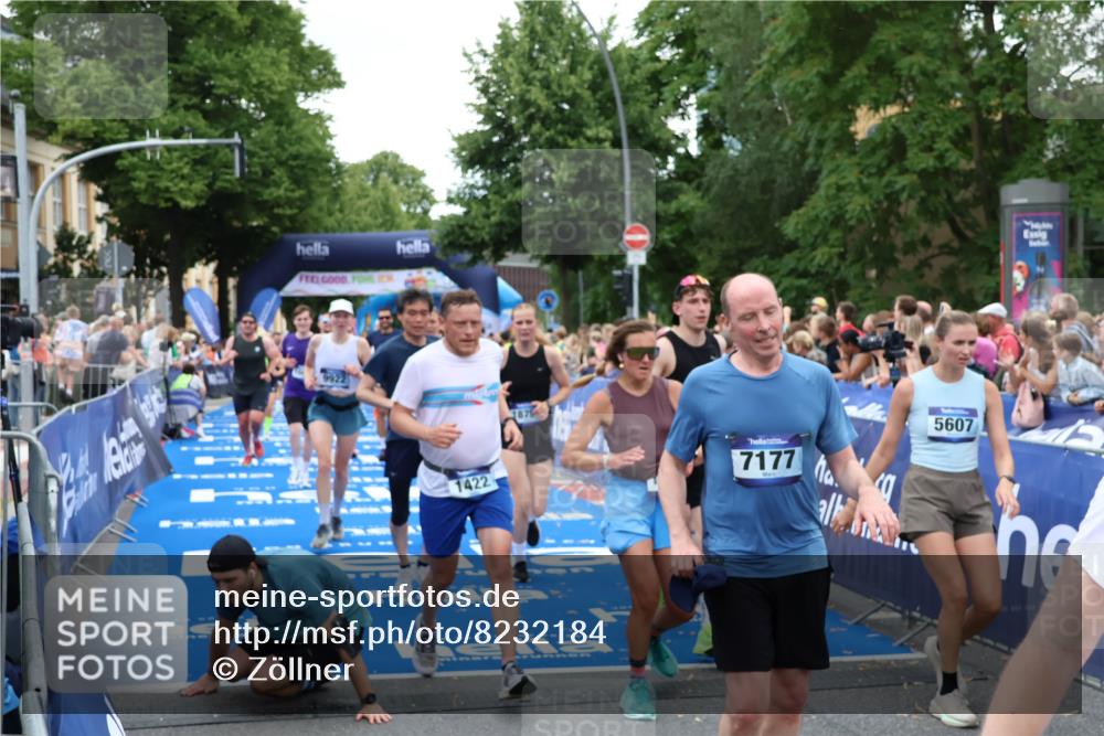 29.06.2025 - hella hamburg halbmarathon Zöllner http://msf.ph/oto/8232184 29.06.2025 10:53:55 Ziel 1422, 1706, 1870, 5607, 6260, 7177, 7395, 7973, 9922, 10529, 10891, 12413, 14026, 14175, 15502, 16477, 16538, 17740, 18249, 18418, 18487, 18759, 18831, 18879, 18915, 19177 meine-sportfotos.de