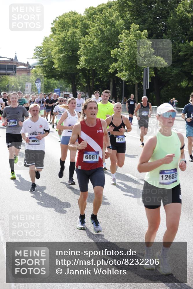 29.06.2025 - hella hamburg halbmarathon Jannik Wohlers http://msf.ph/oto/8232206 29.06.2025 09:52:43 Lombardsbrücke 1012, 1391, 1735, 2048, 2213, 2234, 2590, 2788, 2970, 3021, 3304, 3907, 3917, 3928, 4553, 4981, 4997, 5132, 5623, 6081, 6152, 6203, 6712, 6716, 7005, 7093, 7147, 7204, 7450, 8063, 8145, 8664, 8694, 8704, 8722, 8819, 9232, 9374, 9538, 9540, 9544, 9585, 10208, 10211, 10216, 10246, 10313, 11094, 11153, 11291, 11469, 11648, 11778, 12154, 12534, 12685, 12783, 12966, 13015, 13051, 13709, 13782, 14351, 14690, 14794, 15126, 15651, 15803 meine-sportfotos.de