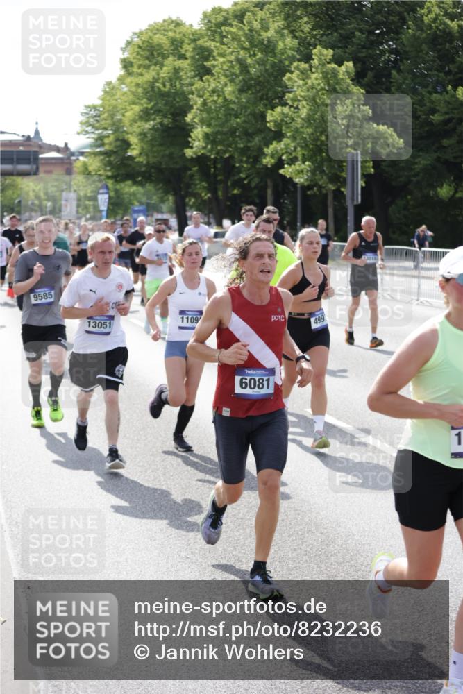 29.06.2025 - hella hamburg halbmarathon Jannik Wohlers http://msf.ph/oto/8232236 29.06.2025 09:52:44 Lombardsbrücke 1012, 1391, 1735, 2048, 2213, 2234, 2590, 2788, 2970, 3021, 3304, 3907, 3917, 3928, 4553, 4981, 4997, 5132, 5623, 6081, 6152, 6203, 6712, 6716, 7005, 7093, 7147, 7204, 7450, 7765, 8063, 8145, 8664, 8694, 8704, 8722, 8819, 9232, 9305, 9374, 9534, 9538, 9540, 9544, 9585, 10208, 10211, 10216, 10246, 10313, 11094, 11153, 11291, 11469, 11648, 12035, 12154, 12534, 12643, 12685, 12783, 12966, 13015, 13051, 13709, 13782, 14351, 14690, 14794, 15126, 15651, 15803, 15900 meine-sportfotos.de