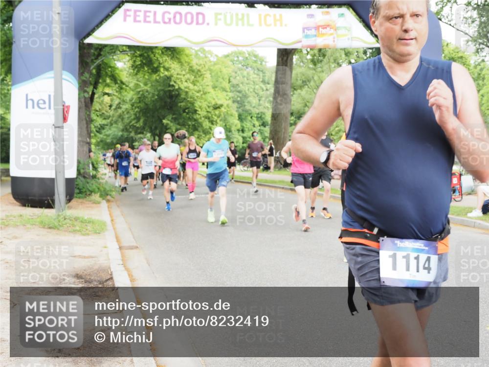 29.06.2025 - hella hamburg halbmarathon MichiJ http://msf.ph/oto/8232419 29.06.2025 10:49:41 Zwischen KM18-KM19 1114, 1940, 4859, 6311, 9124, 10866, 11402, 12567, 12662, 13739, 13841, 16540, 18796 meine-sportfotos.de