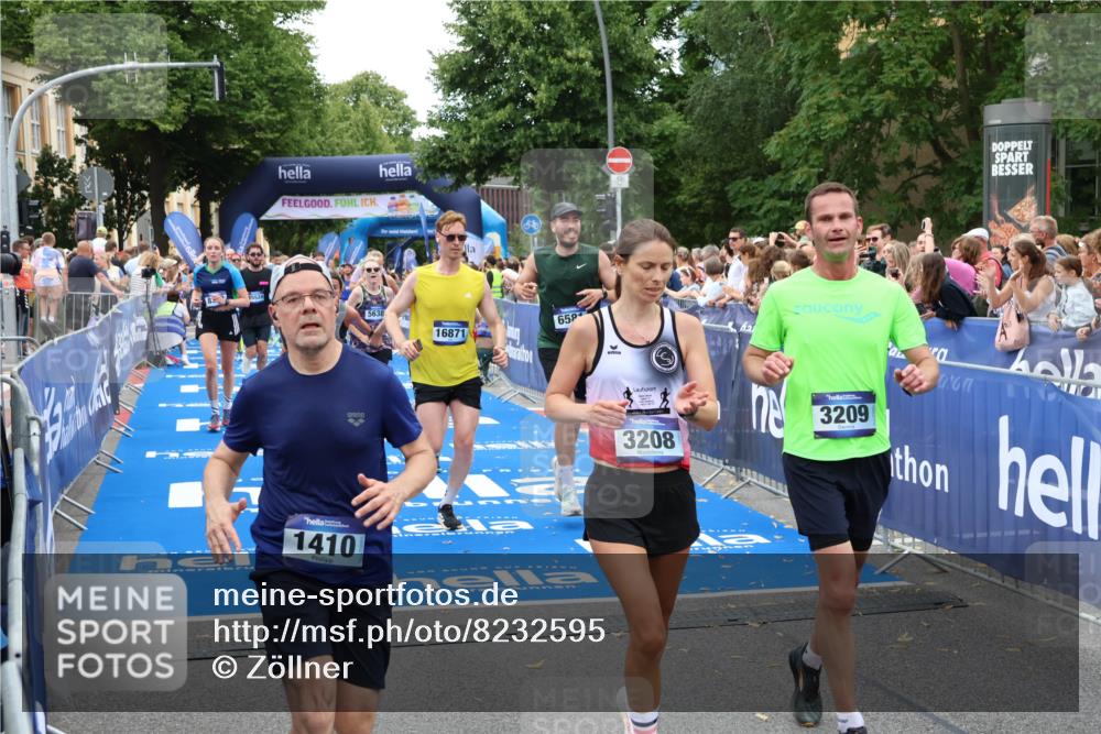 29.06.2025 - hella hamburg halbmarathon Zöllner http://msf.ph/oto/8232595 29.06.2025 10:54:14 Ziel 1410, 3177, 3208, 3209, 3898, 5638, 6082, 6084, 6294, 6443, 6581, 8390, 9791, 12213, 13033, 13397, 13794, 15169, 15524, 16780, 16871 meine-sportfotos.de