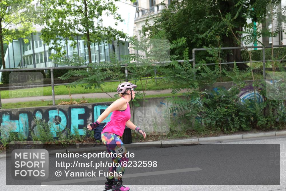29.06.2025 - hella hamburg halbmarathon Yannick Fuchs http://msf.ph/oto/8232598 29.06.2025 09:28:21 20KM 29 meine-sportfotos.de