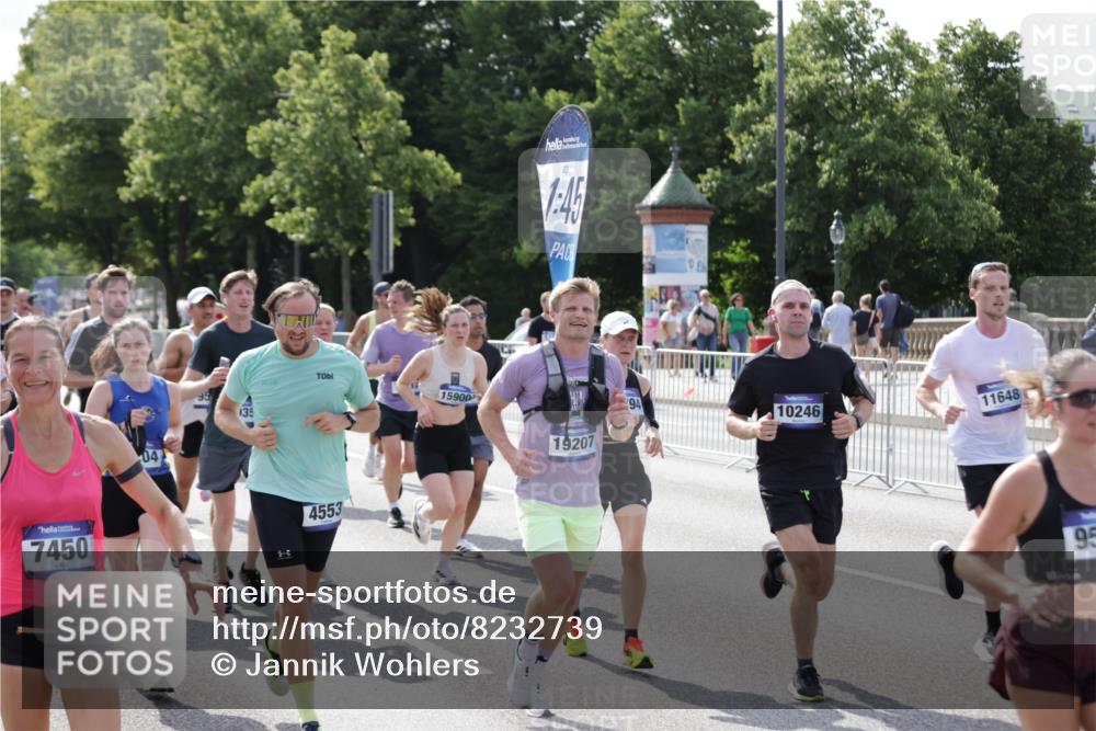 29.06.2025 - hella hamburg halbmarathon Jannik Wohlers http://msf.ph/oto/8232739 29.06.2025 09:52:49 Lombardsbrücke 1012, 1391, 1466, 1558, 1735, 1750, 1759, 2048, 2234, 2590, 3304, 3907, 4091, 4553, 4997, 5022, 5132, 5623, 5624, 6081, 6152, 6203, 6460, 6712, 7147, 7204, 7322, 7450, 7765, 8063, 8145, 8664, 8694, 8704, 8722, 8819, 9232, 9305, 9534, 9540, 9544, 9585, 9794, 10216, 10246, 10313, 10789, 11094, 11153, 11291, 11469, 11648, 11858, 12035, 12154, 12643, 12685, 12966, 13015, 13051, 13303, 13690, 13782, 14351, 14794, 15651, 15803, 15900, 16617 meine-sportfotos.de