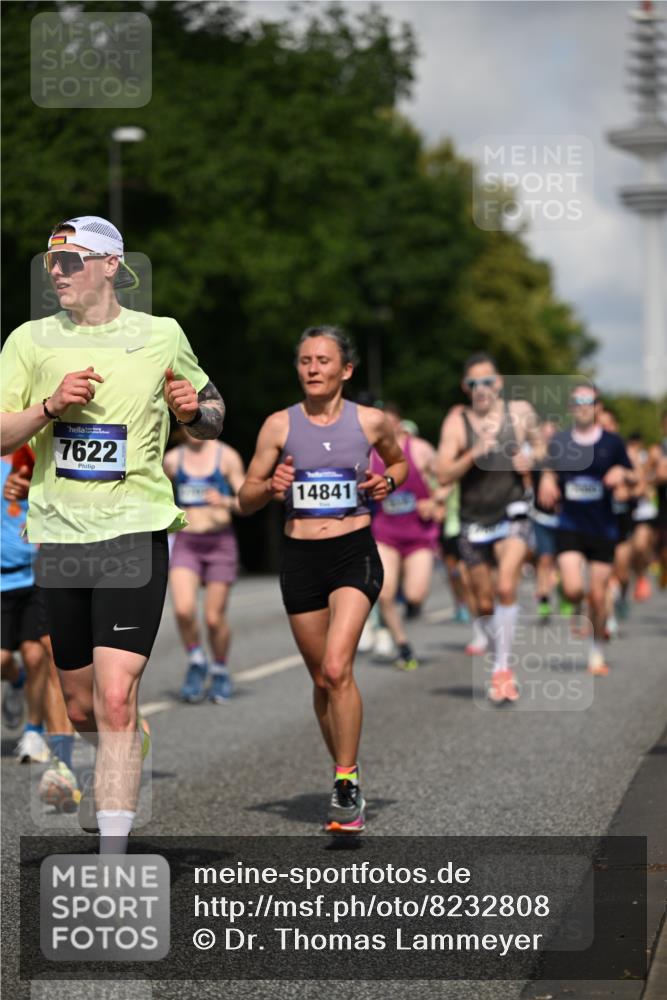 29.06.2025 - hella hamburg halbmarathon Dr. Thomas Lammeyer http://msf.ph/oto/8232808 29.06.2025 09:50:28 Kennedybrücke 1002, 1053, 1396, 1407, 1411, 1910, 1959, 2228, 2563, 2836, 2851, 3790, 3935, 4246, 4740, 5193, 6032, 6305, 6473, 7080, 7622, 7831, 7867, 7972, 9376, 9508, 10477, 10771, 11055, 11370 meine-sportfotos.de