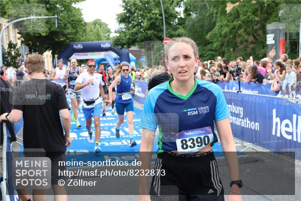 29.06.2025 - hella hamburg halbmarathon Zöllner http://msf.ph/oto/8232873 29.06.2025 10:54:19 Ziel 3103, 3177, 3861, 3898, 6082, 6084, 6443, 7274, 8223, 11430, 12213, 13033, 13803, 15169, 15524, 16527, 16574, 16750, 16780, 16879, 17087 meine-sportfotos.de