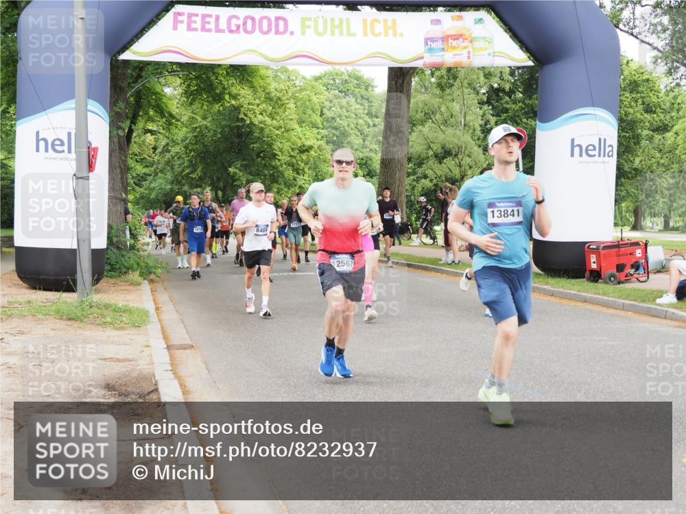 29.06.2025 - hella hamburg halbmarathon MichiJ http://msf.ph/oto/8232937 29.06.2025 10:49:43 Zwischen KM18-KM19 1114, 1940, 4859, 6311, 8469, 9124, 9899, 10194, 11402, 12567, 13739, 13841, 16540, 18359, 18739, 18796 meine-sportfotos.de