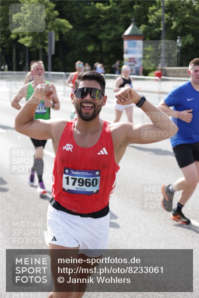 29.06.2025 - hella hamburg halbmarathon Jannik Wohlers http://msf.ph/oto/8233061 29.06.2025 09:53:09 Lombardsbrücke 1466, 1750, 2365, 2402, 2623, 2890, 2937, 3004, 3146, 3186, 3414, 4310, 5362, 5460, 5692, 6071, 6282, 6375, 6388, 6460, 6903, 7322, 7448, 9126, 9200, 9303, 9626, 9723, 9965, 10789, 11283, 11858, 12271, 13009, 13450, 14034, 14200, 14262, 14275, 14464, 14764, 15519, 15629, 16084, 16105, 16286, 16333, 16685, 16725, 17384, 17718, 17729, 17748, 17960, 18066, 18638, 18678, 18922 meine-sportfotos.de