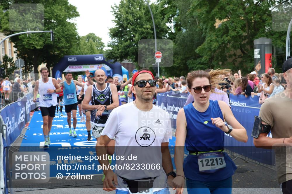 29.06.2025 - hella hamburg halbmarathon Zöllner http://msf.ph/oto/8233066 29.06.2025 10:54:21 Ziel 1267, 3103, 3177, 3861, 6082, 6084, 6512, 7274, 8223, 11430, 13033, 13289, 13803, 15169, 15946, 16527, 16574, 16750, 16879, 17087, 17698, 18268 meine-sportfotos.de