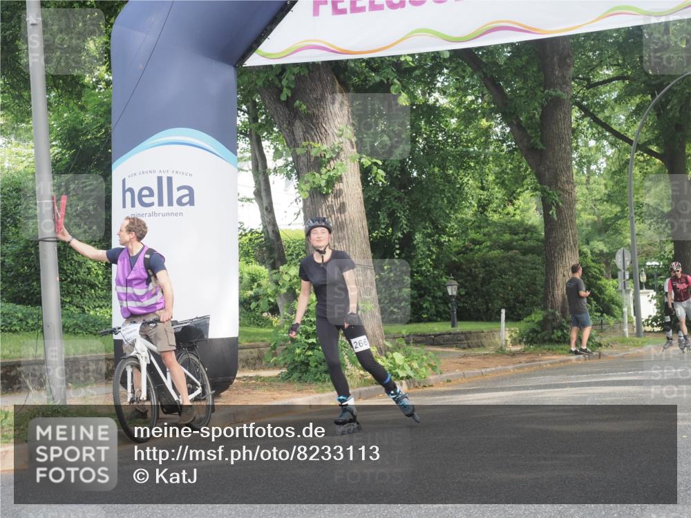 29.06.2025 - hella hamburg halbmarathon KatJ http://msf.ph/oto/8233113 29.06.2025 09:42:39 Zwischen KM18-KM19  meine-sportfotos.de