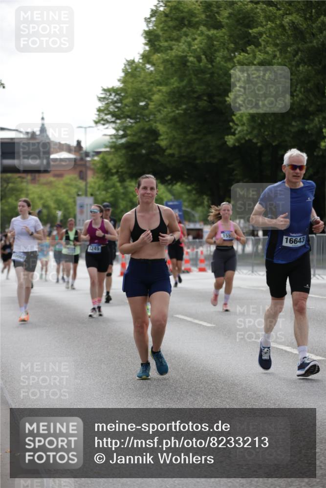 29.06.2025 - hella hamburg halbmarathon Jannik Wohlers http://msf.ph/oto/8233213 29.06.2025 10:28:19 Lombardsbrücke 1518, 1557, 3717, 4700, 4834, 5167, 5249, 5250, 5718, 5903, 5939, 6102, 6418, 8560, 9642, 9716, 9855, 10068, 10434, 15256, 15452, 16125, 16643, 18293 meine-sportfotos.de