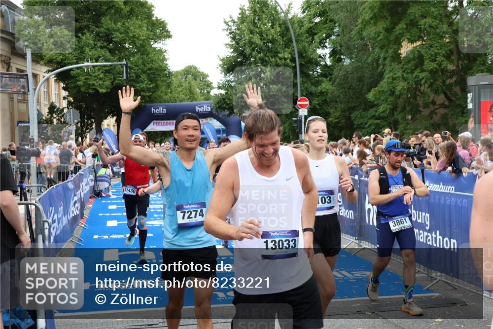 29.06.2025 - hella hamburg halbmarathon Zöllner http://msf.ph/oto/8233221 29.06.2025 10:54:24 Ziel 1267, 1442, 3103, 3426, 3861, 4635, 6511, 6512, 7274, 8223, 8772, 11430, 12362, 13289, 13803, 15946, 16327, 16527, 16574, 16750, 16879, 17087, 17698, 18268 meine-sportfotos.de