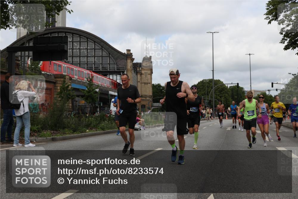 29.06.2025 - hella hamburg halbmarathon Yannick Fuchs http://msf.ph/oto/8233574 29.06.2025 10:34:21 20KM 1358, 1975, 2044, 2563, 2573, 2972, 3547, 3626, 4381, 4398, 4565, 4766, 4888, 5752, 7981, 8319, 8346, 8574, 8933, 9116, 9540, 11284, 11714, 11806, 12046, 12091, 12335, 12372, 13190, 13514, 14077, 14204, 14272, 14699, 15336, 15421, 15435, 15744, 15828, 17425, 17668, 17792, 17916, 17973, 18013, 18154, 18803 meine-sportfotos.de