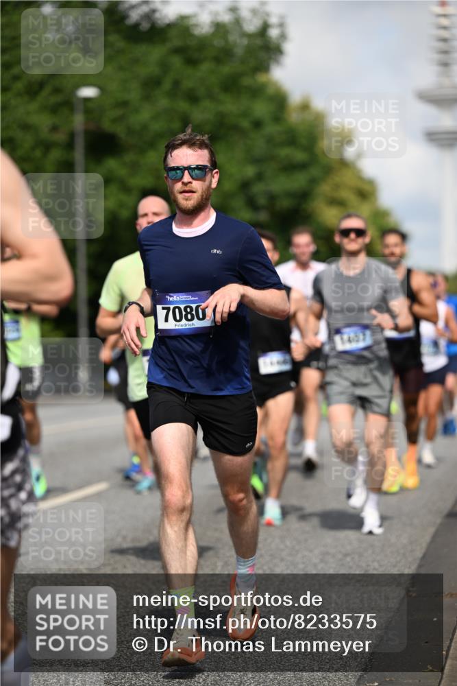 29.06.2025 - hella hamburg halbmarathon Dr. Thomas Lammeyer http://msf.ph/oto/8233575 29.06.2025 09:50:32 Kennedybrücke 1002, 1053, 1396, 1407, 1411, 1910, 1959, 2228, 2563, 2836, 2851, 3790, 3935, 4246, 4740, 5193, 6032, 6305, 6473, 6915, 7080, 7622, 7831, 7867, 7972, 9376, 9508, 10771, 11055, 11370 meine-sportfotos.de
