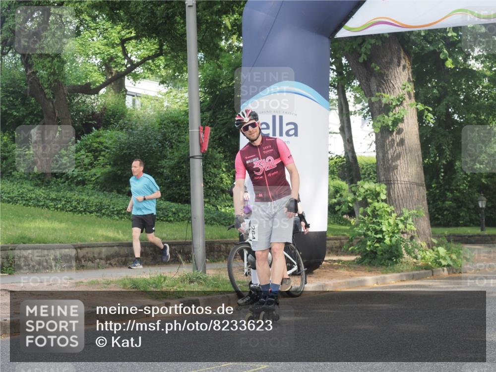 29.06.2025 - hella hamburg halbmarathon KatJ http://msf.ph/oto/8233623 29.06.2025 09:42:44 Zwischen KM18-KM19  meine-sportfotos.de