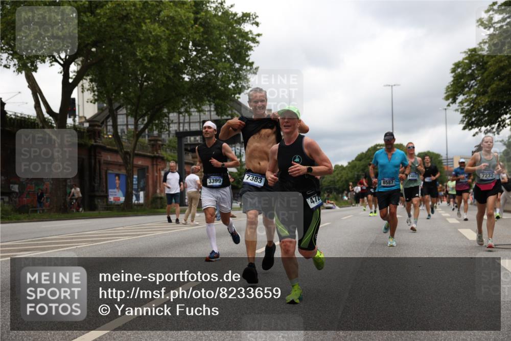 29.06.2025 - hella hamburg halbmarathon Yannick Fuchs http://msf.ph/oto/8233659 29.06.2025 10:47:00 20KM 1257, 1258, 1482, 1683, 2111, 2208, 2346, 2910, 3334, 3399, 3999, 4065, 4419, 4587, 4726, 5077, 5169, 5194, 5607, 5907, 6198, 6897, 7232, 7383, 7509, 8273, 8361, 8587, 8651, 8955, 9065, 9163, 10529, 10724, 11217, 11588, 11589, 11604, 11689, 12155, 12482, 12910, 14805, 15430, 15681, 15980, 16467, 16929, 17710, 18249, 18331, 18720, 18901, 19208, 19244 meine-sportfotos.de