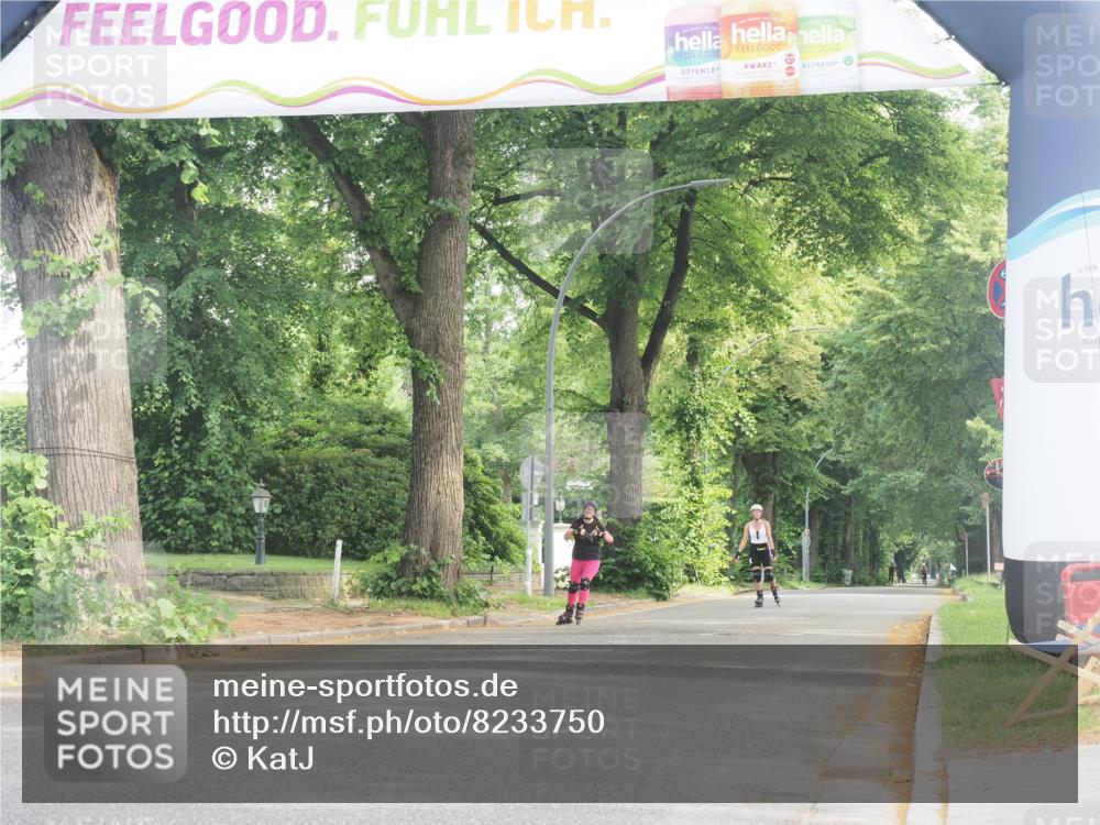 29.06.2025 - hella hamburg halbmarathon KatJ http://msf.ph/oto/8233750 29.06.2025 09:43:24 Zwischen KM18-KM19  meine-sportfotos.de