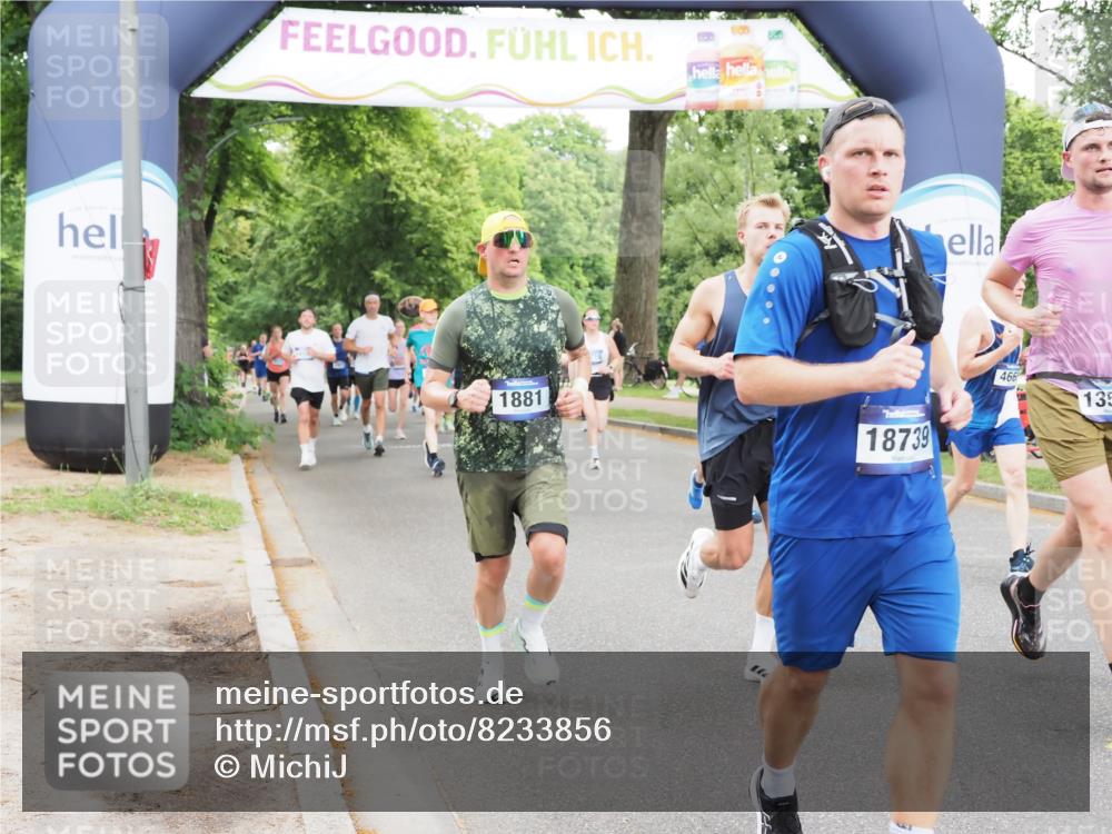 29.06.2025 - hella hamburg halbmarathon MichiJ http://msf.ph/oto/8233856 29.06.2025 10:49:50 Zwischen KM18-KM19 1126, 1334, 1573, 1722, 1724, 1881, 3001, 4370, 4665, 5734, 8469, 8822, 9899, 10194, 10214, 13528, 15093, 18028, 18359, 18717, 18739 meine-sportfotos.de