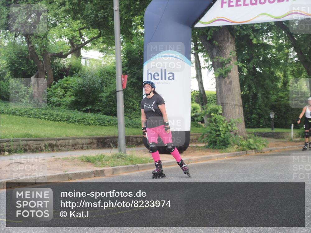 29.06.2025 - hella hamburg halbmarathon KatJ http://msf.ph/oto/8233974 29.06.2025 09:43:30 Zwischen KM18-KM19  meine-sportfotos.de