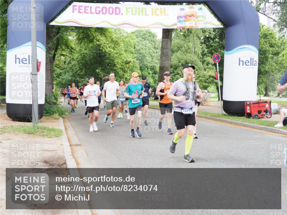 29.06.2025 - hella hamburg halbmarathon MichiJ http://msf.ph/oto/8234074 29.06.2025 10:49:52 Zwischen KM18-KM19 1126, 1254, 1334, 1573, 1722, 1724, 1881, 3001, 4370, 4665, 5734, 8822, 9718, 10214, 13528, 15093, 15252, 17757, 18028, 18717 meine-sportfotos.de