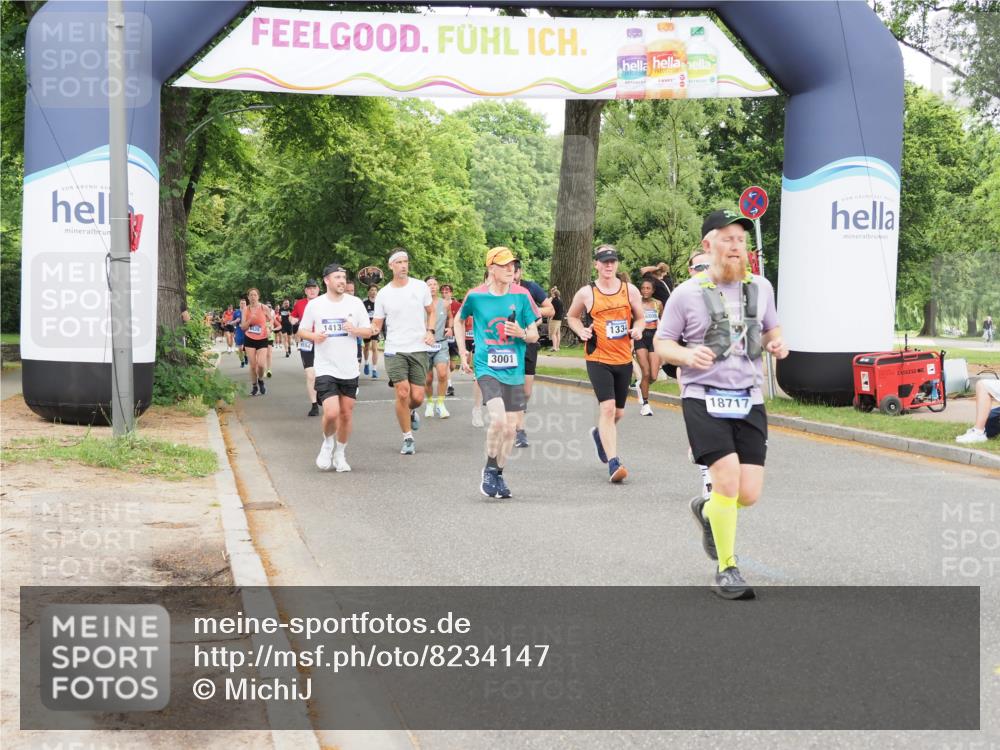 29.06.2025 - hella hamburg halbmarathon MichiJ http://msf.ph/oto/8234147 29.06.2025 10:49:52 Zwischen KM18-KM19 1126, 1254, 1334, 1573, 1722, 1724, 1881, 3001, 4370, 4665, 5734, 8822, 9718, 10214, 13528, 15093, 15252, 17757, 18028, 18717 meine-sportfotos.de