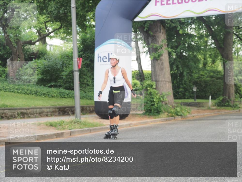 29.06.2025 - hella hamburg halbmarathon KatJ http://msf.ph/oto/8234200 29.06.2025 09:43:33 Zwischen KM18-KM19  meine-sportfotos.de
