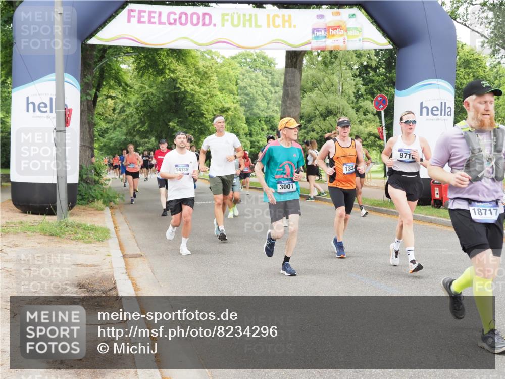 29.06.2025 - hella hamburg halbmarathon MichiJ http://msf.ph/oto/8234296 29.06.2025 10:49:53 Zwischen KM18-KM19 1126, 1254, 1334, 1573, 1722, 1724, 1881, 3001, 4370, 4665, 5734, 8822, 9718, 10214, 12004, 13528, 14135, 15252, 16808, 17757, 18717 meine-sportfotos.de