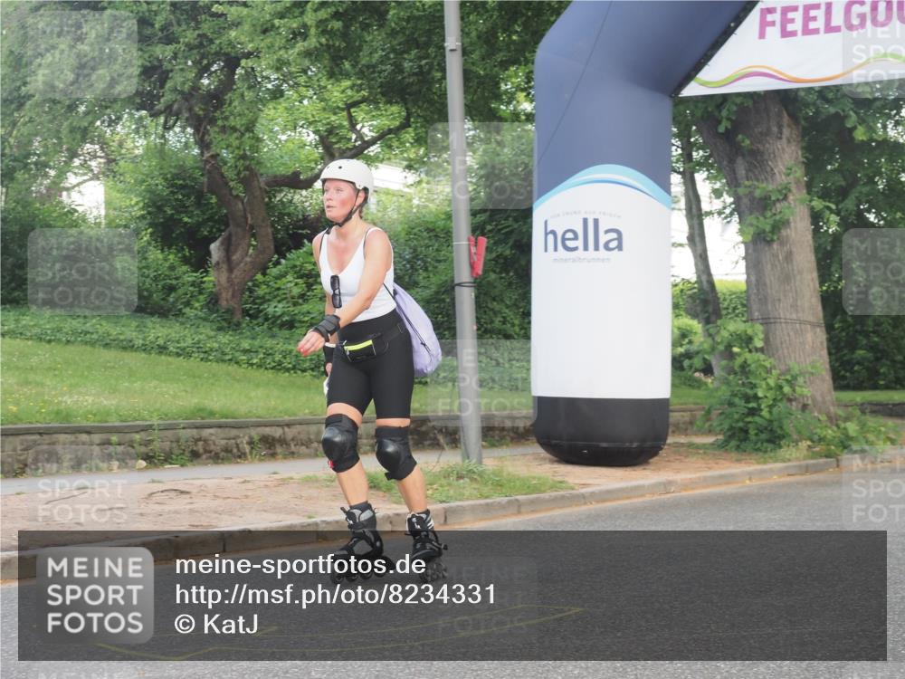 29.06.2025 - hella hamburg halbmarathon KatJ http://msf.ph/oto/8234331 29.06.2025 09:43:33 Zwischen KM18-KM19  meine-sportfotos.de