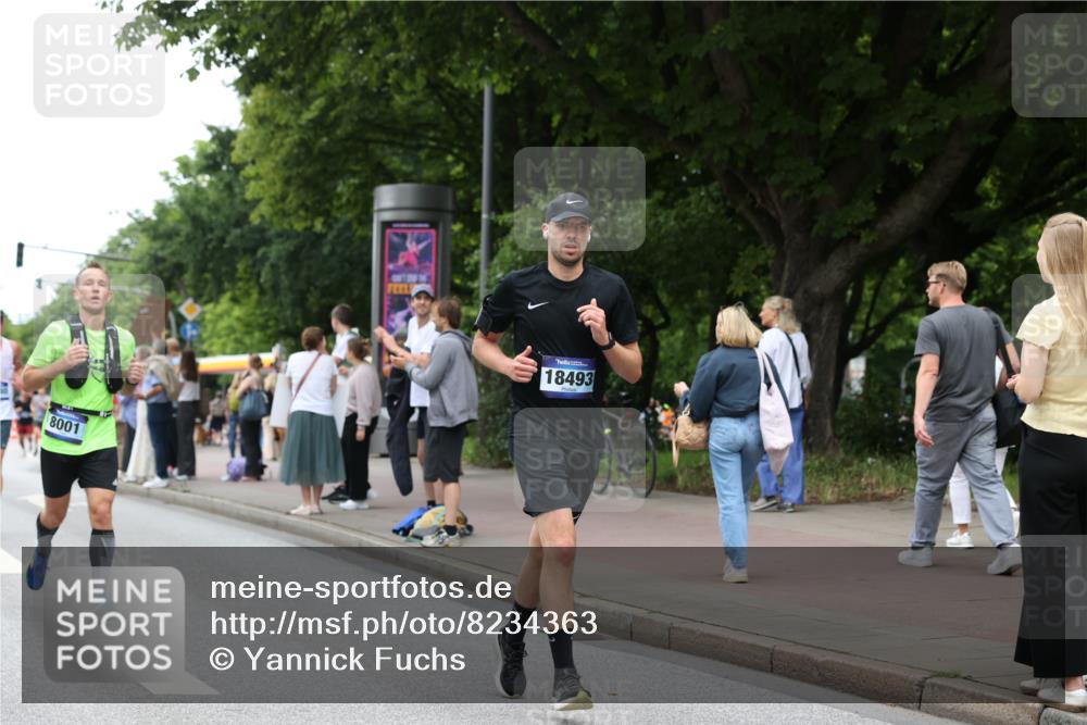29.06.2025 - hella hamburg halbmarathon Yannick Fuchs http://msf.ph/oto/8234363 29.06.2025 11:04:44 20KM 2819, 3176, 3225, 3756, 4001, 4583, 6217, 6664, 7809, 7810, 7881, 8001, 8632, 8727, 8854, 9674, 10297, 10428, 10775, 11582, 11780, 12658, 12928, 12929, 13475, 13610, 13835, 14785, 15772, 16255, 16323, 16437, 16776, 18218, 18493 meine-sportfotos.de