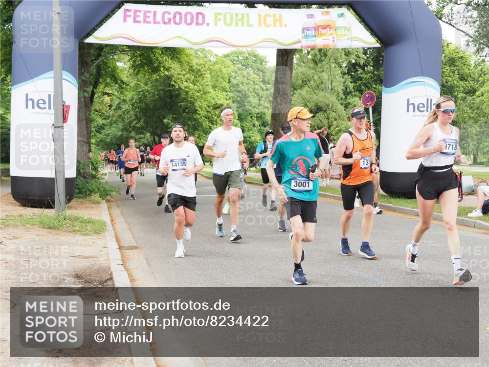 29.06.2025 - hella hamburg halbmarathon MichiJ http://msf.ph/oto/8234422 29.06.2025 10:49:53 Zwischen KM18-KM19 1126, 1254, 1334, 1573, 1722, 1724, 1881, 3001, 4370, 4665, 5734, 8822, 9718, 10214, 12004, 13528, 14135, 15252, 16808, 17757, 18717 meine-sportfotos.de