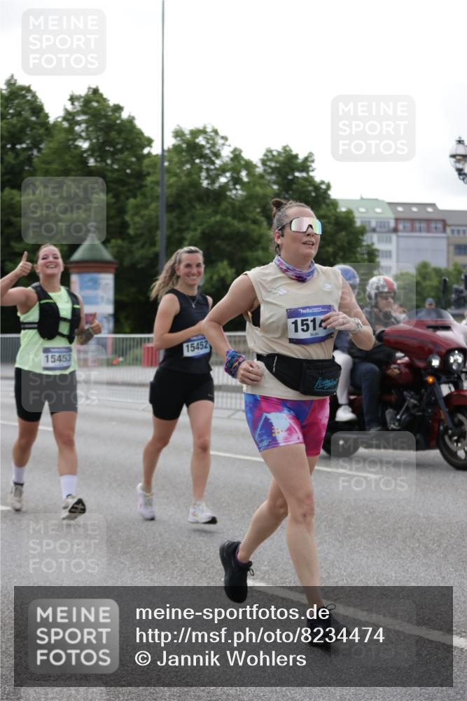 29.06.2025 - hella hamburg halbmarathon Jannik Wohlers http://msf.ph/oto/8234474 29.06.2025 10:28:32 Lombardsbrücke 1518, 1557, 1869, 3717, 4161, 4362, 4834, 4982, 5167, 5249, 5250, 7169, 10068, 12099, 12442, 14205, 15143, 15452, 15453 meine-sportfotos.de