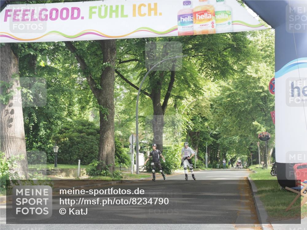 29.06.2025 - hella hamburg halbmarathon KatJ http://msf.ph/oto/8234790 29.06.2025 09:46:52 Zwischen KM18-KM19  meine-sportfotos.de