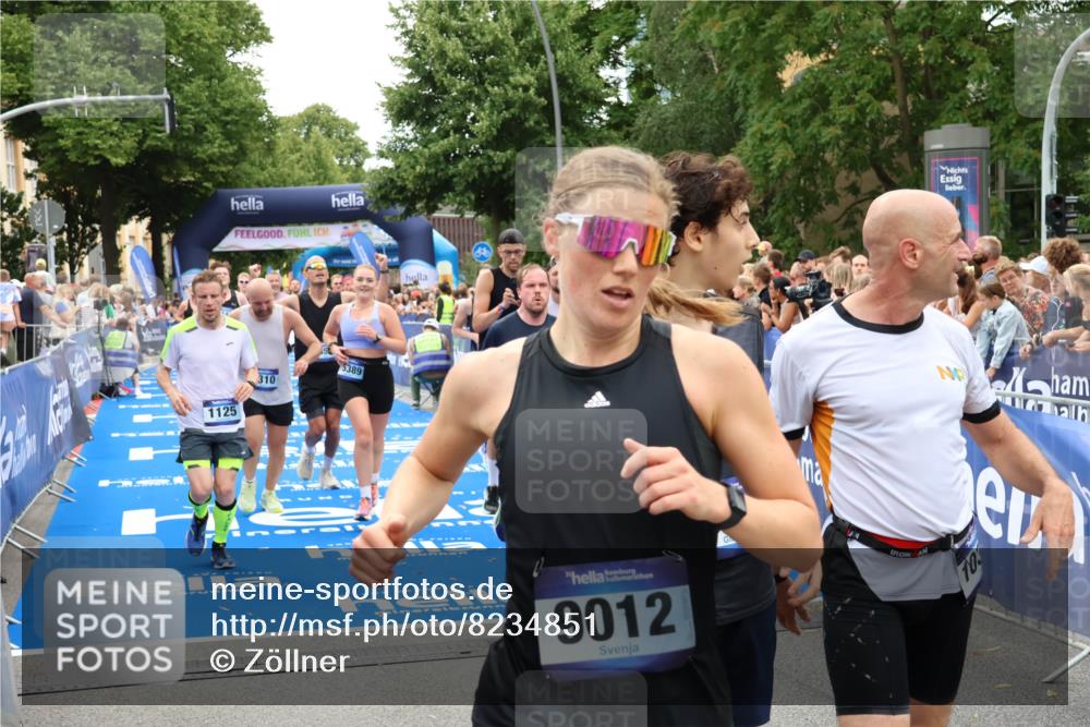 29.06.2025 - hella hamburg halbmarathon Zöllner http://msf.ph/oto/8234851 29.06.2025 10:54:46 Ziel 1125, 1496, 2029, 2561, 3310, 6587, 7478, 8449, 9227, 10044, 12186, 12489, 13147, 14239, 15389, 15408, 15584, 17231, 17765, 19000 meine-sportfotos.de