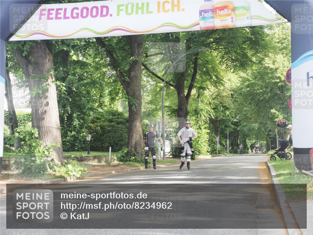 29.06.2025 - hella hamburg halbmarathon KatJ http://msf.ph/oto/8234962 29.06.2025 09:46:54 Zwischen KM18-KM19  meine-sportfotos.de