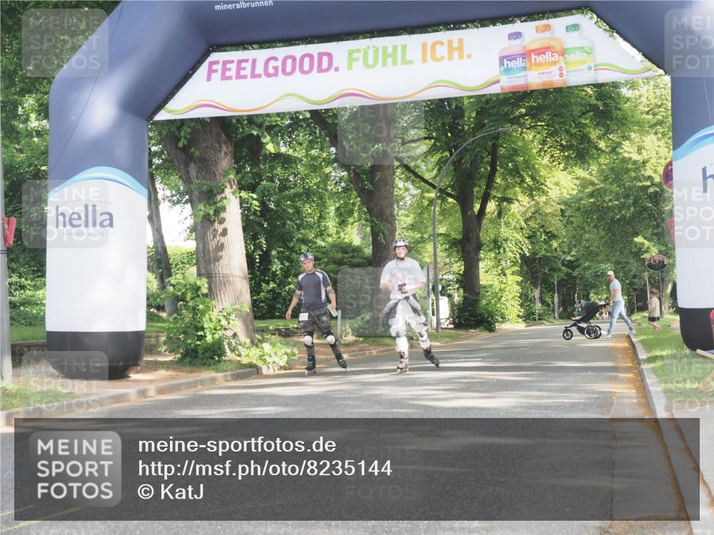 29.06.2025 - hella hamburg halbmarathon KatJ http://msf.ph/oto/8235144 29.06.2025 09:46:56 Zwischen KM18-KM19  meine-sportfotos.de