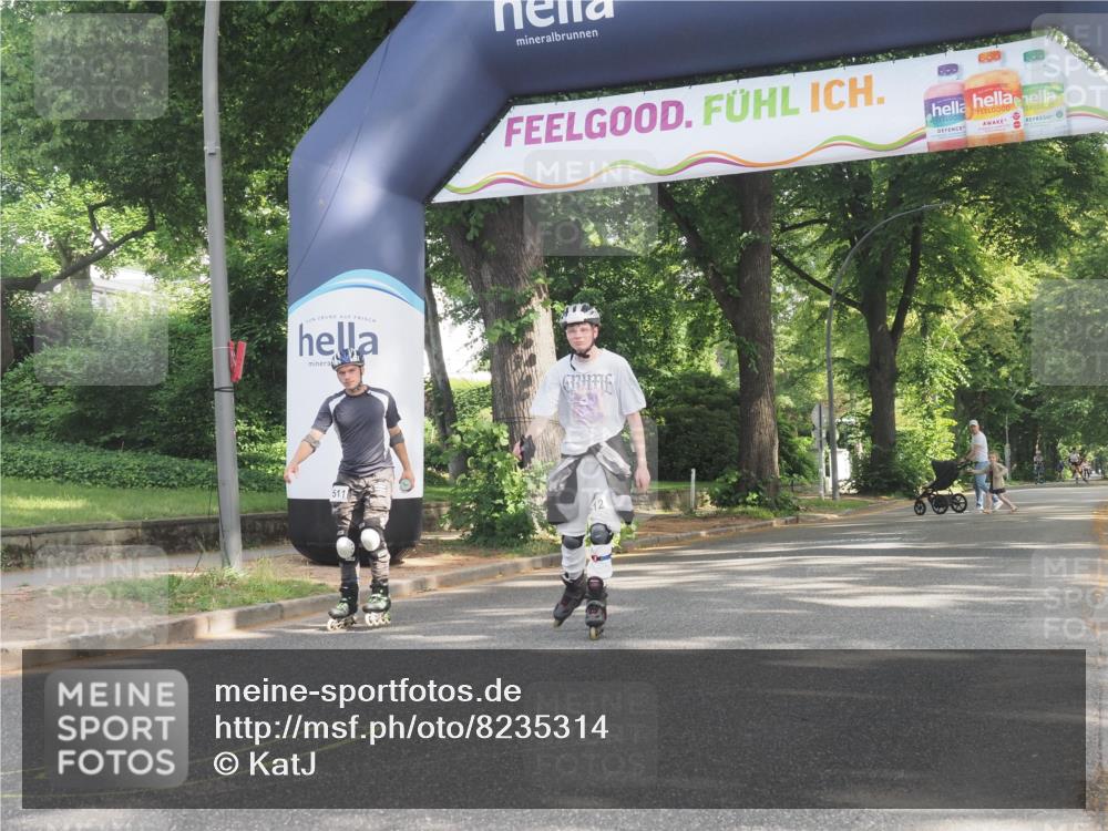 29.06.2025 - hella hamburg halbmarathon KatJ http://msf.ph/oto/8235314 29.06.2025 09:46:58 Zwischen KM18-KM19  meine-sportfotos.de