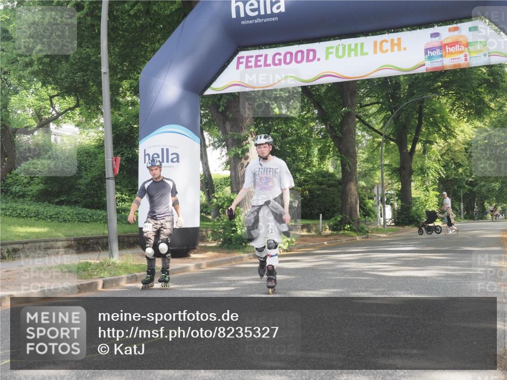 29.06.2025 - hella hamburg halbmarathon KatJ http://msf.ph/oto/8235327 29.06.2025 09:46:58 Zwischen KM18-KM19  meine-sportfotos.de