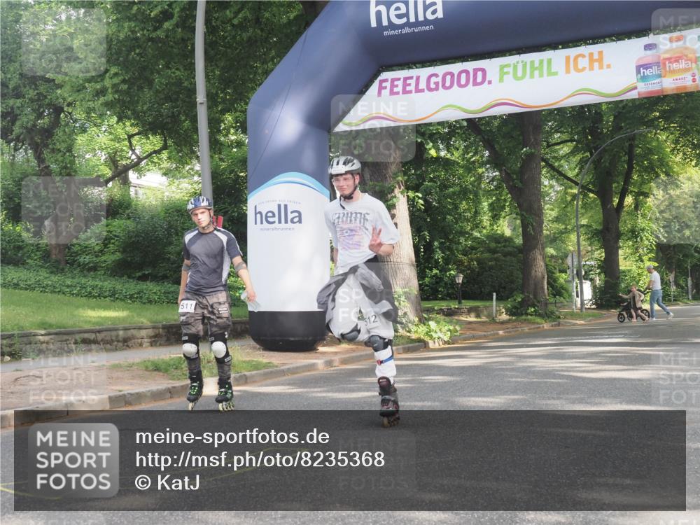 29.06.2025 - hella hamburg halbmarathon KatJ http://msf.ph/oto/8235368 29.06.2025 09:46:59 Zwischen KM18-KM19  meine-sportfotos.de