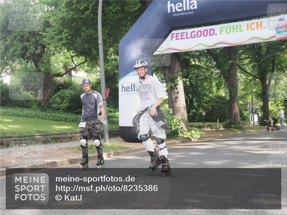 29.06.2025 - hella hamburg halbmarathon KatJ http://msf.ph/oto/8235386 29.06.2025 09:46:59 Zwischen KM18-KM19  meine-sportfotos.de