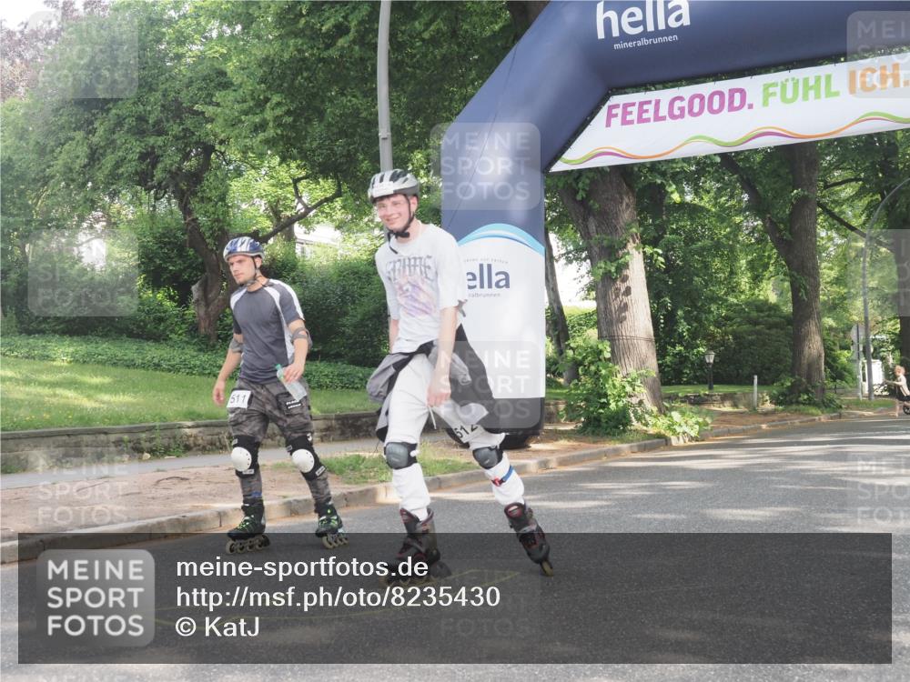 29.06.2025 - hella hamburg halbmarathon KatJ http://msf.ph/oto/8235430 29.06.2025 09:46:59 Zwischen KM18-KM19  meine-sportfotos.de